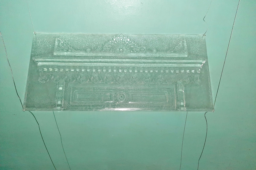 Мастера стараются наделить каждое изделие частичкой иркутской идентичности.