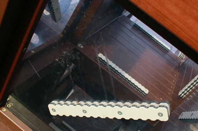 Грязное
125d
стекло в кубе для детей в сквере МЖК