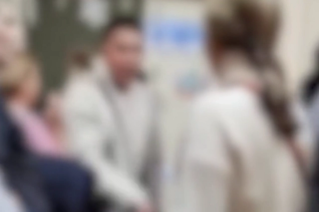 Скандал попал на видео.