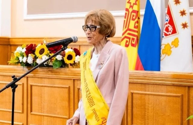Почётный гражданин Чебоксар Валентина Теллина.