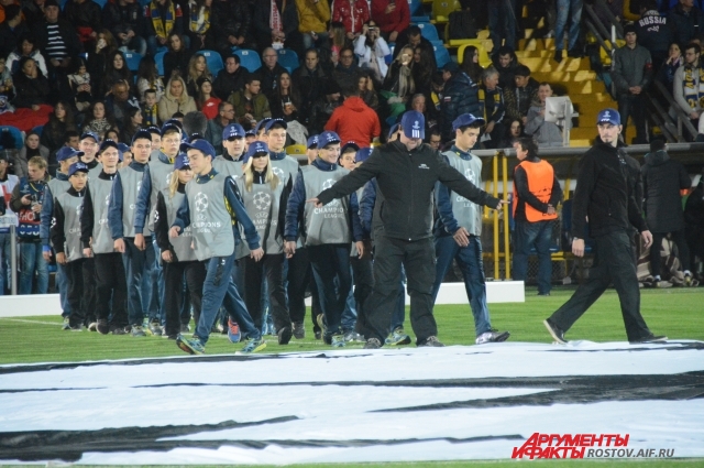 ФК «Ростов» впервые провел на своем поле матч группового этапа Лиги чемпионов.