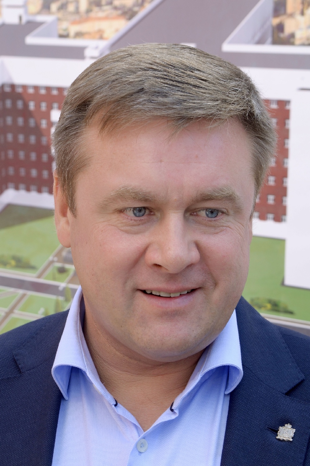 Губернатор Николай Любимов удовлетворен ходом строительства новой БСМП в Рязани.