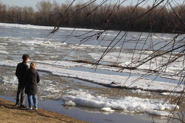 Ледоход на Иртыше в Омском регионе ожидают в этом году с 9 по 16 апреля.