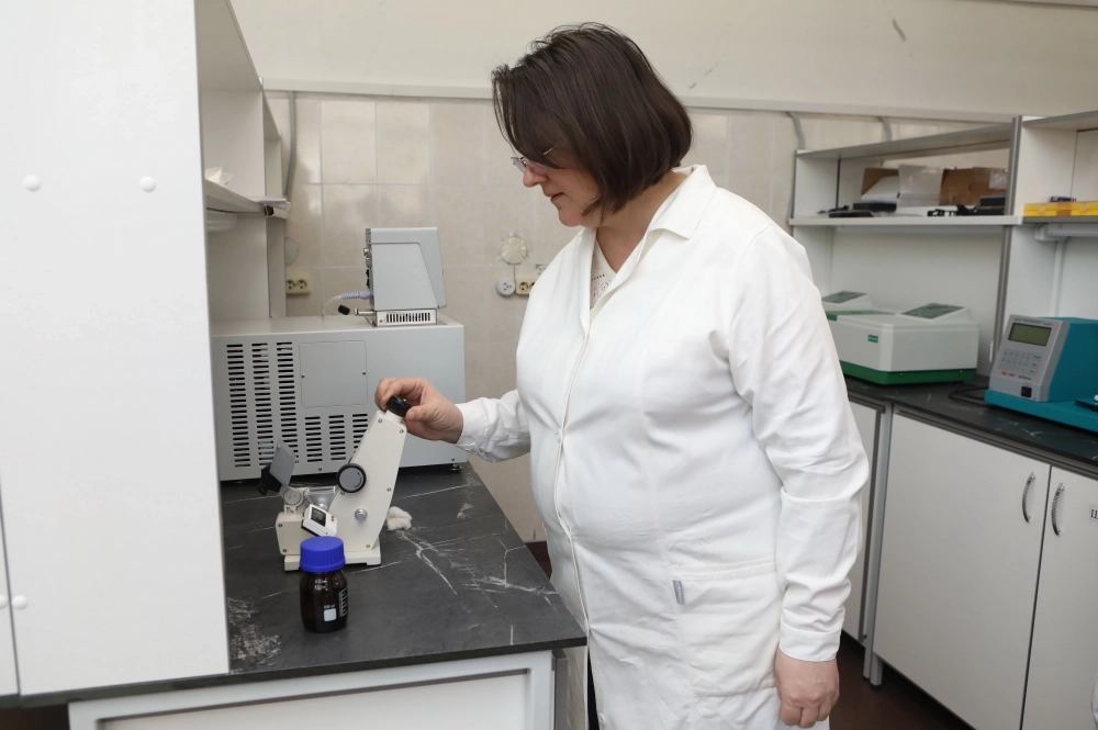 Профессия в области химии — это высокооплачиваемый труд и возможность легко найти рабочее место.