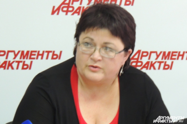 Замминистра здравоохранения Челябинской области Виктория Сахарова говорит, из-за ЧП около роддома уволят двоих сотрудников