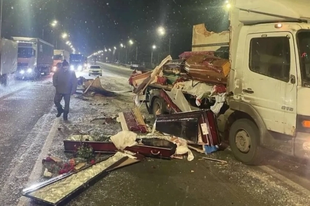 Пугающее зрелище на федеральной трассе.