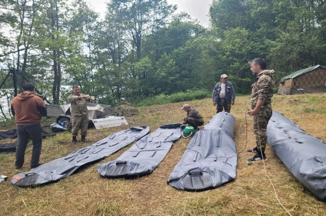 Для проведения подводных работ приглашены специалисты из Твери — водолазная группа МЧС