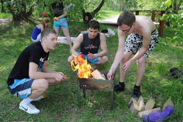 На шашлыках нужно быть осторожнее.