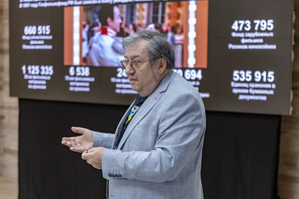 Николай Майоров.