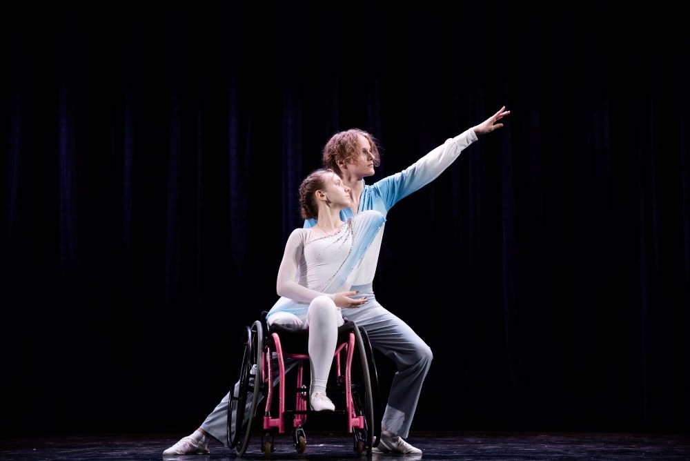 Полина Гладких и Артём Ёлкин.