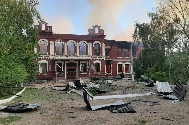 Колледж в Старобельске после удара ВСУ.