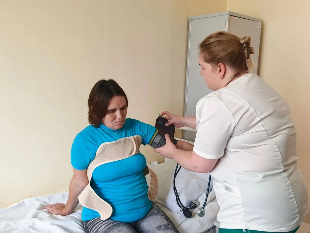 Ранее женщина не жаловалась на проблемы с сердцем.