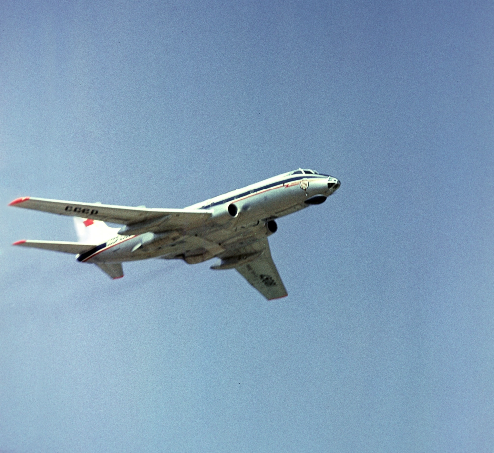 Ту-124 в полете.
