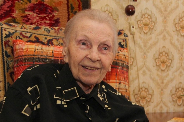 Мария Сидоровна Бушуева прошла до конца войны санитаркой в составе военно-санитарного поезда.