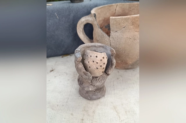 Древняя курильница.