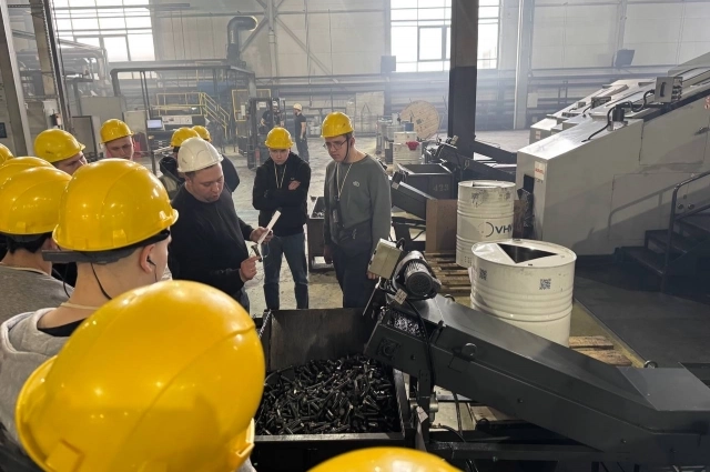 За время реализации проекта 800 старшеклассников побывали на профориентационных экскурсиях на производствах инвесторов. 