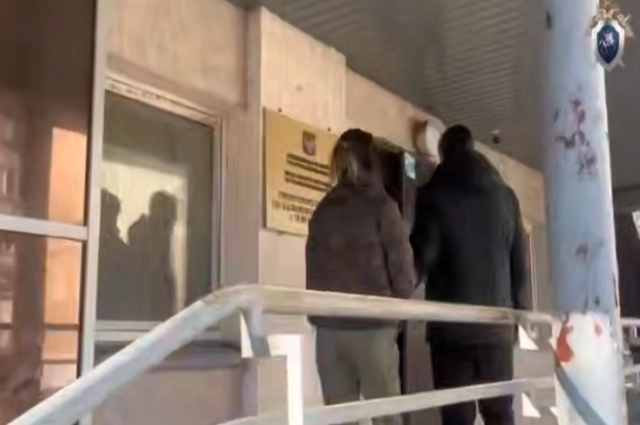 В СК рассматривают различные версии произошедшего.