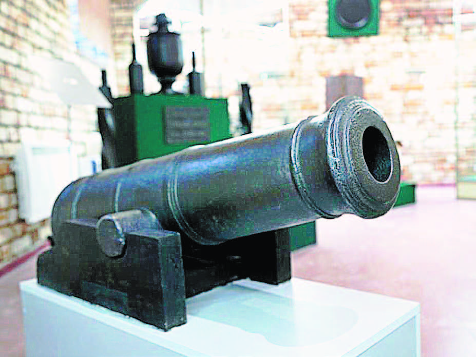 Корабельная пушка, отлитая из первого чугуна с уральских заводов. Фото Нижнетагильского музея «Горнозаводской Урал».
