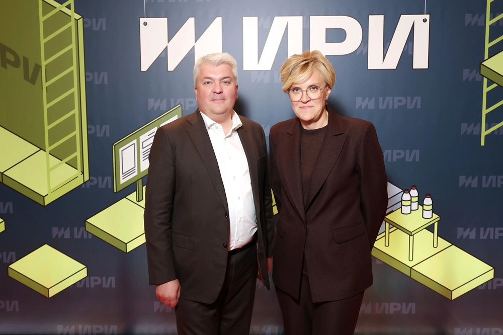 Глава АНО «ИРИ» Алексей Гореславский и исполнительный продюсер института Елена Лапина.