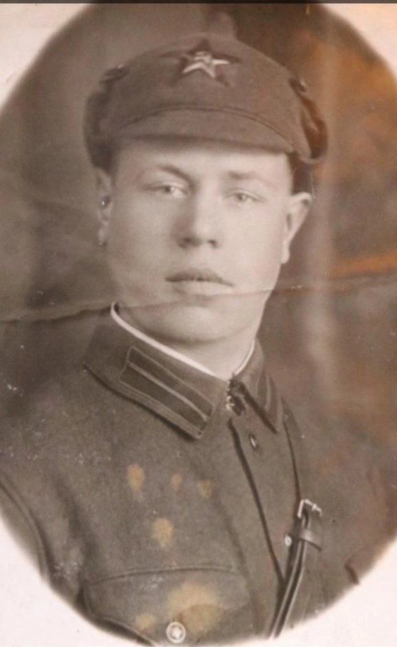 Андрей Ленков погиб в боях подо Ржевом в 1942г.