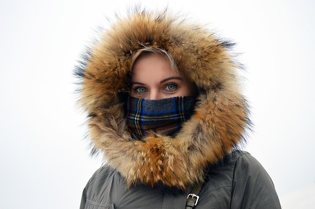 Во время холодов обязательно защищайте лицо.