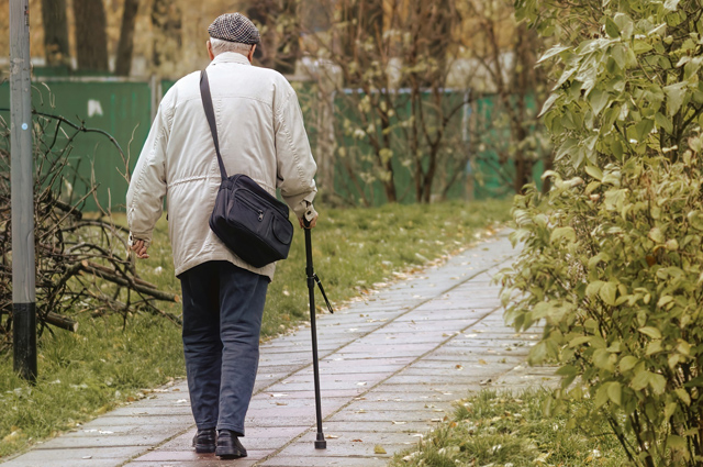 Пожилые люди больше подвержены сердечно-сосудистым заболеваниям. 