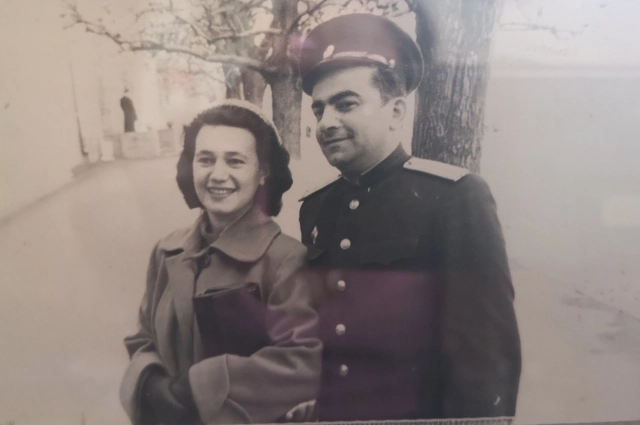 Счастливая молодая пара: Евгения Местецкая и её муж Михаил.