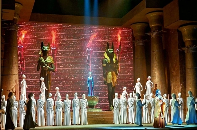 В год 153-летия великого певца на фестивале представили постановку «Аиды»  режиссёра Юрия Александрова. 
