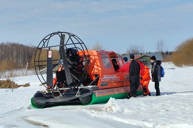 Спасатели выехали на место.