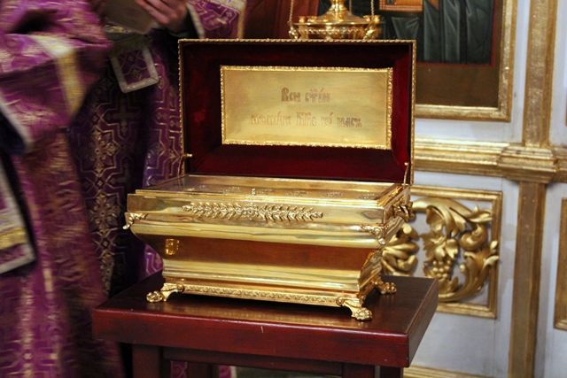 Мощи Димитрия Солунского.