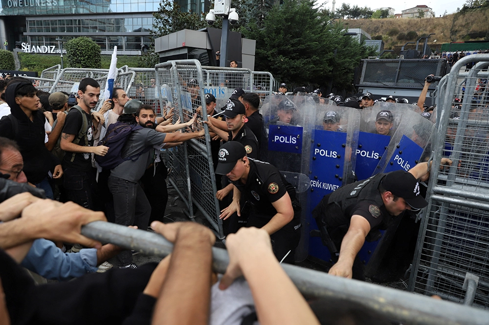 Протесты в Стамбуле.