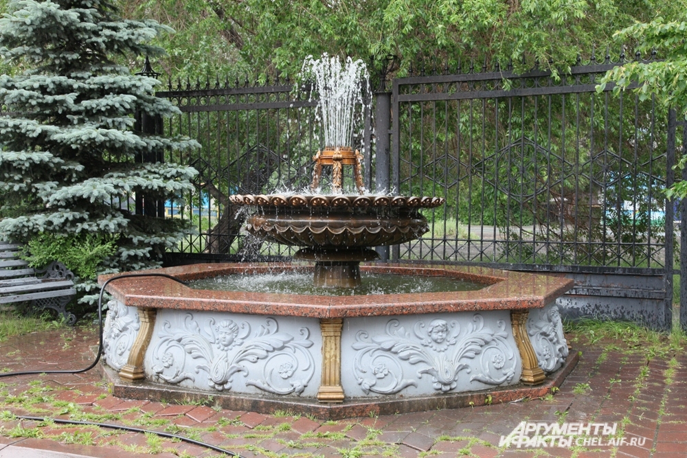 В разных уголках Челябинска можно найти небольшие фонтаны.