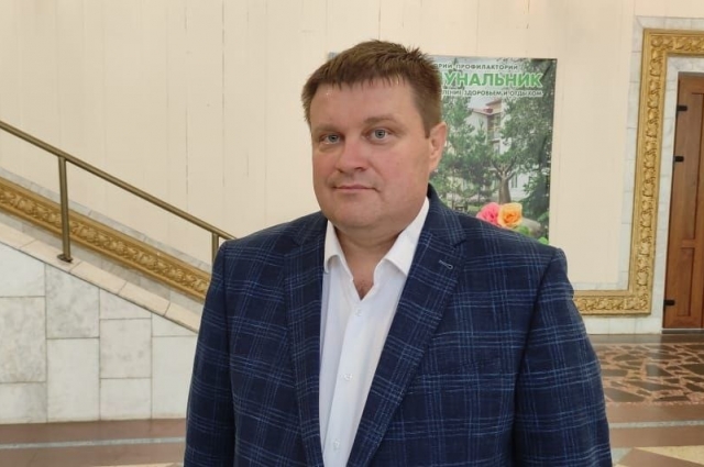 Дмитрий Маркелов встретился с беженцами 3 мая.