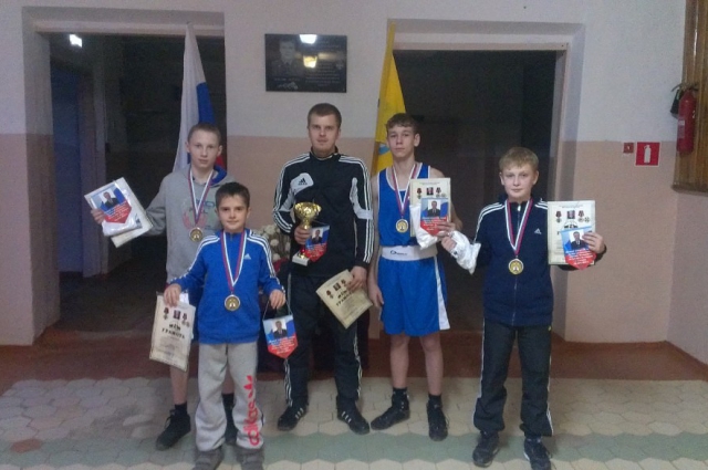 Победители Первого Открытого турнира по боксу памяти полицейского Дмитрия Маковкина