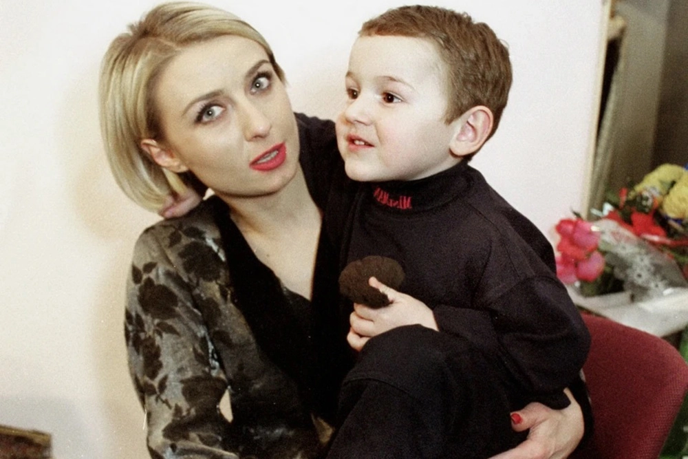 Татьяна Овсиенко с маленьким Игорем.