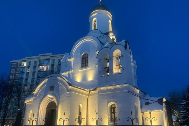 Свято-Казанский храм у дома Людмила Сырская до сих пор посещала часто, её здесь любят.