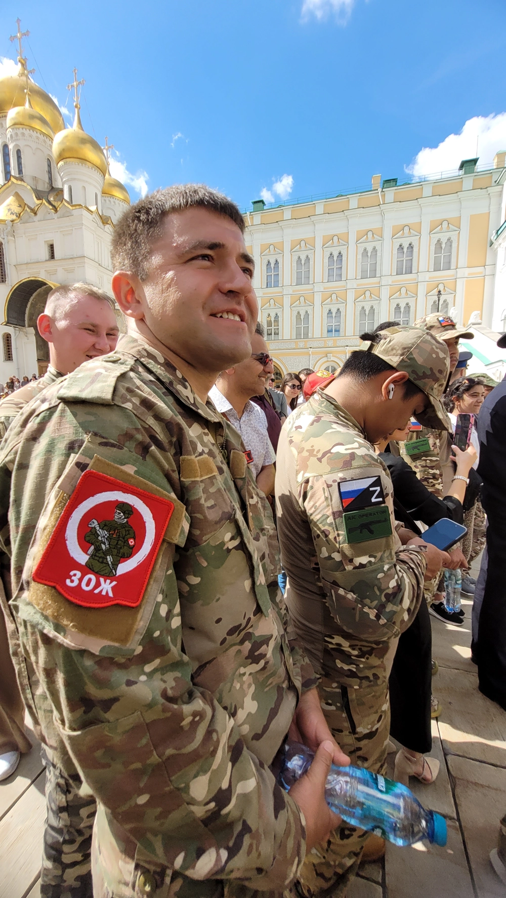 Ильдар продолжает службу в военкомате, занимается следж-хоккеем и академической парагреблей, выступает на соревнованиях.