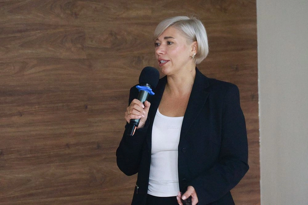 Наталья Есипова.