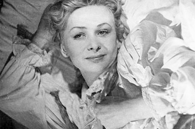 Валентина Серова в фильме «Глинка», 1946 г.