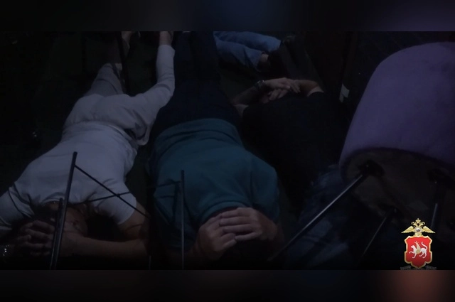 Силовики задержали четырех организаторов казино.