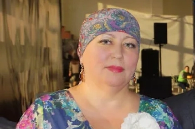 «Когда у меня выпали волосы, я стала такой милашкой», - поделилась Юлия Емельянова.