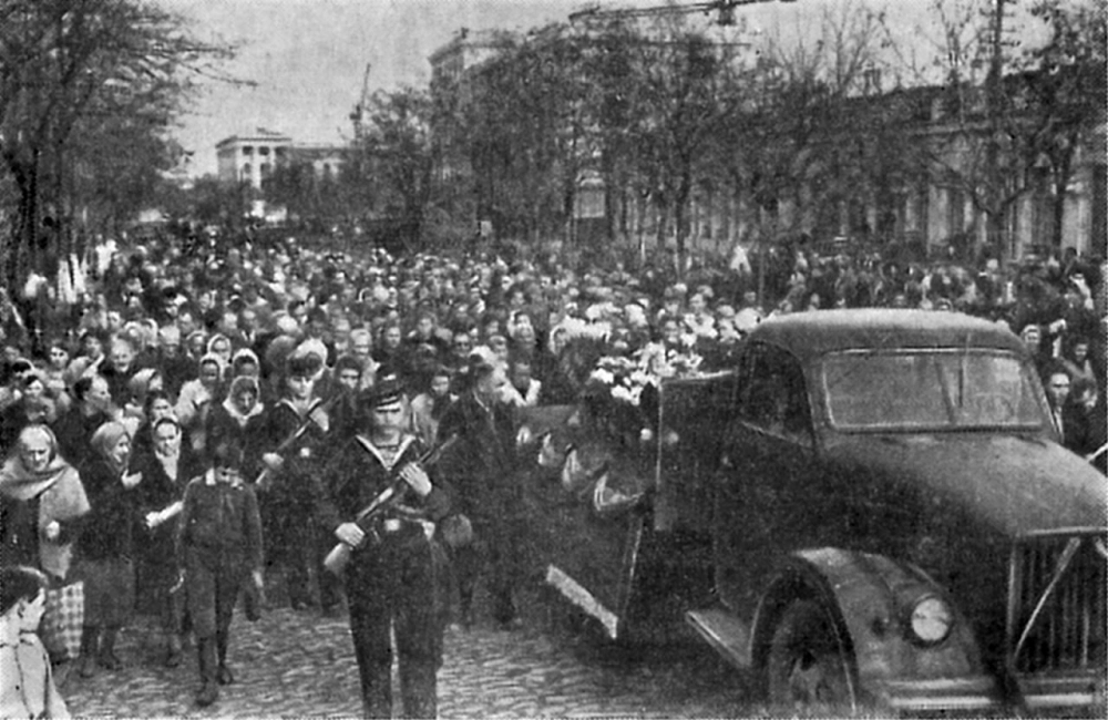 Похороны Святителя Луки в Симферополе.