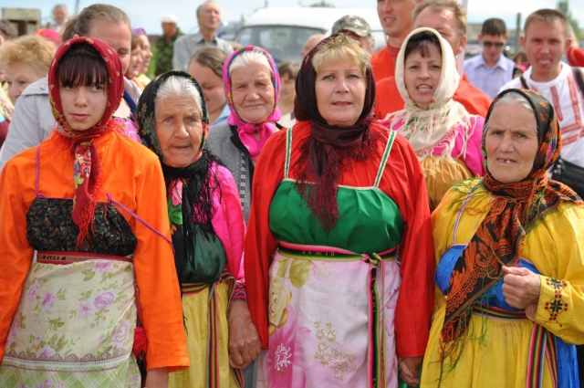 К праздникам присоединяются представители практически всех народов, живущих в Удмуртии. 