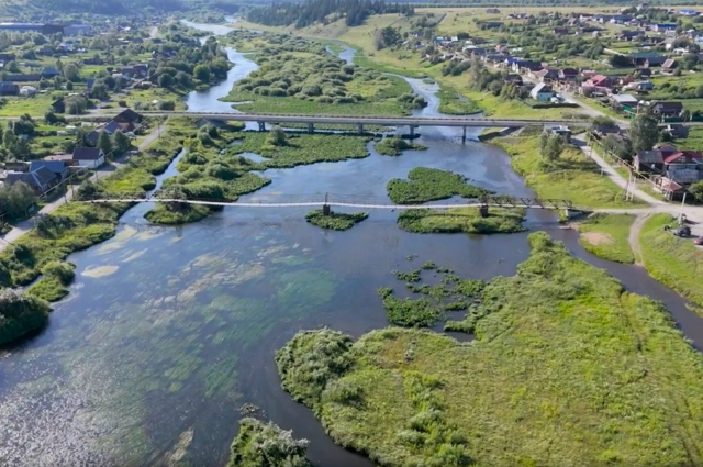 По своему локтю. В Староуткинске вновь сколочена барка сплавщиков