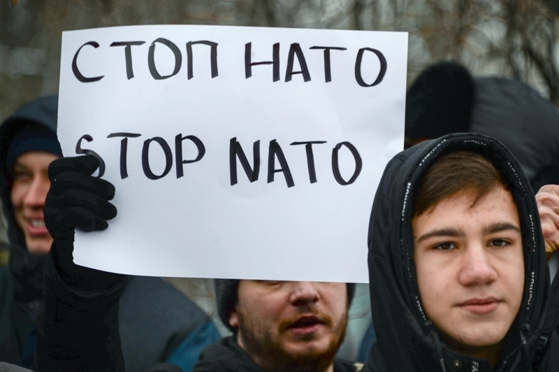 нато