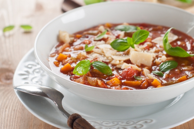 Этот лёгкий овощной суп стал одной из визитных карточек Италии.