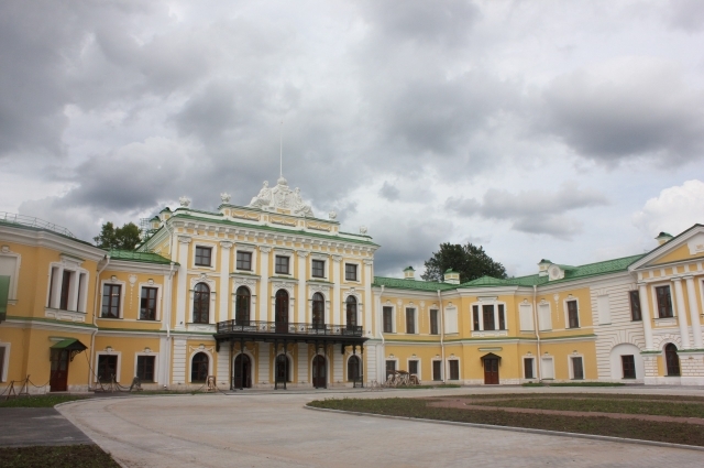 Императорский дворец в Твери.