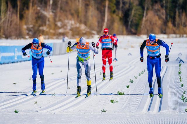 Стали известны победители первого дня юбилейного Югорского лыжного марафона