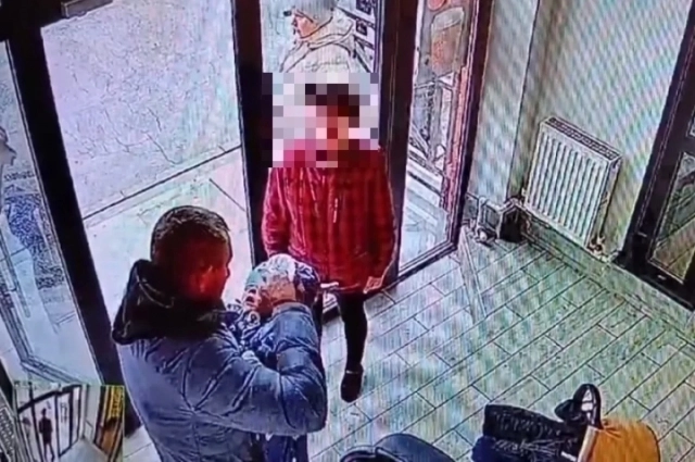 Кадры с места трагедии. Лицо одно из малышей было в крови.