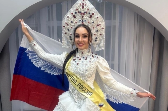 Жюри оценивало дефиле, самопрезентацию, умение себя подать.